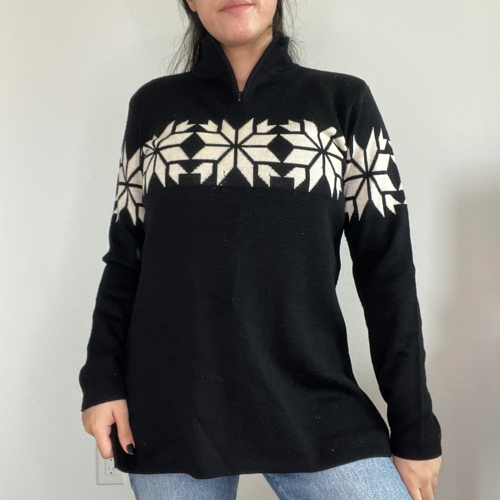 Liz Claiborne Sweater Women Medium Black Snowflake 100% Merino Wool Quarter Zip